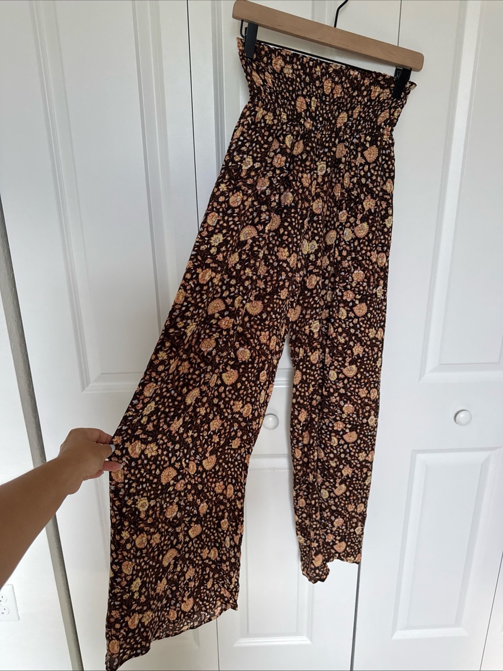 Billabong Split Leg palazzo Pants Floral Pull On Resortwear Summer Sz S Flowy